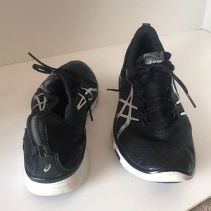 Black Lifestyle Sneaker